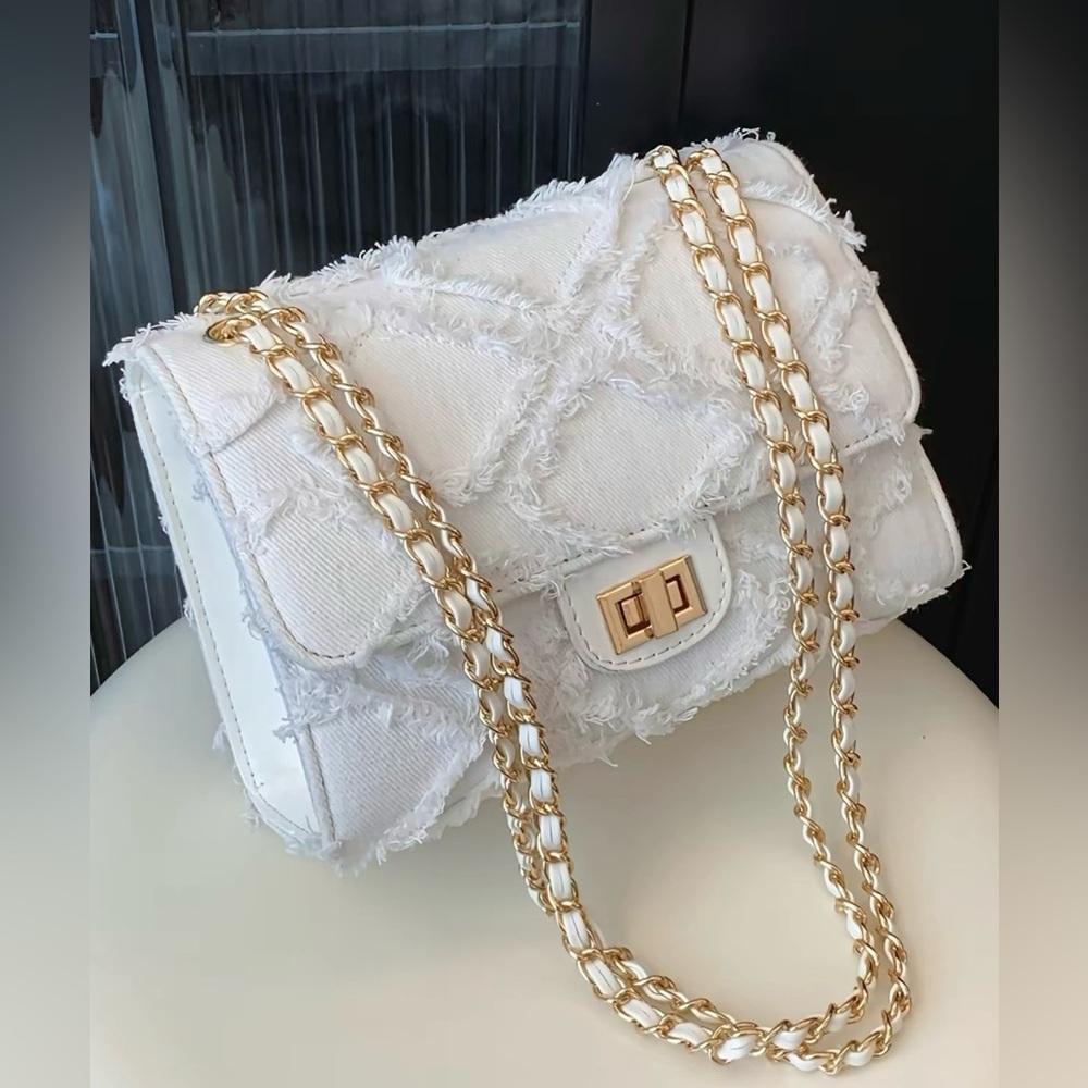 Women’s Whits Patchwork Crossbody Bag Purse NWT NEW Gold Chain